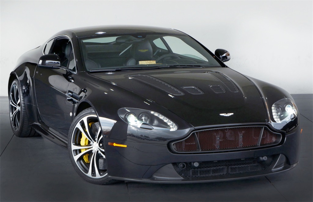 2015 Aston Martin V12 Vantage